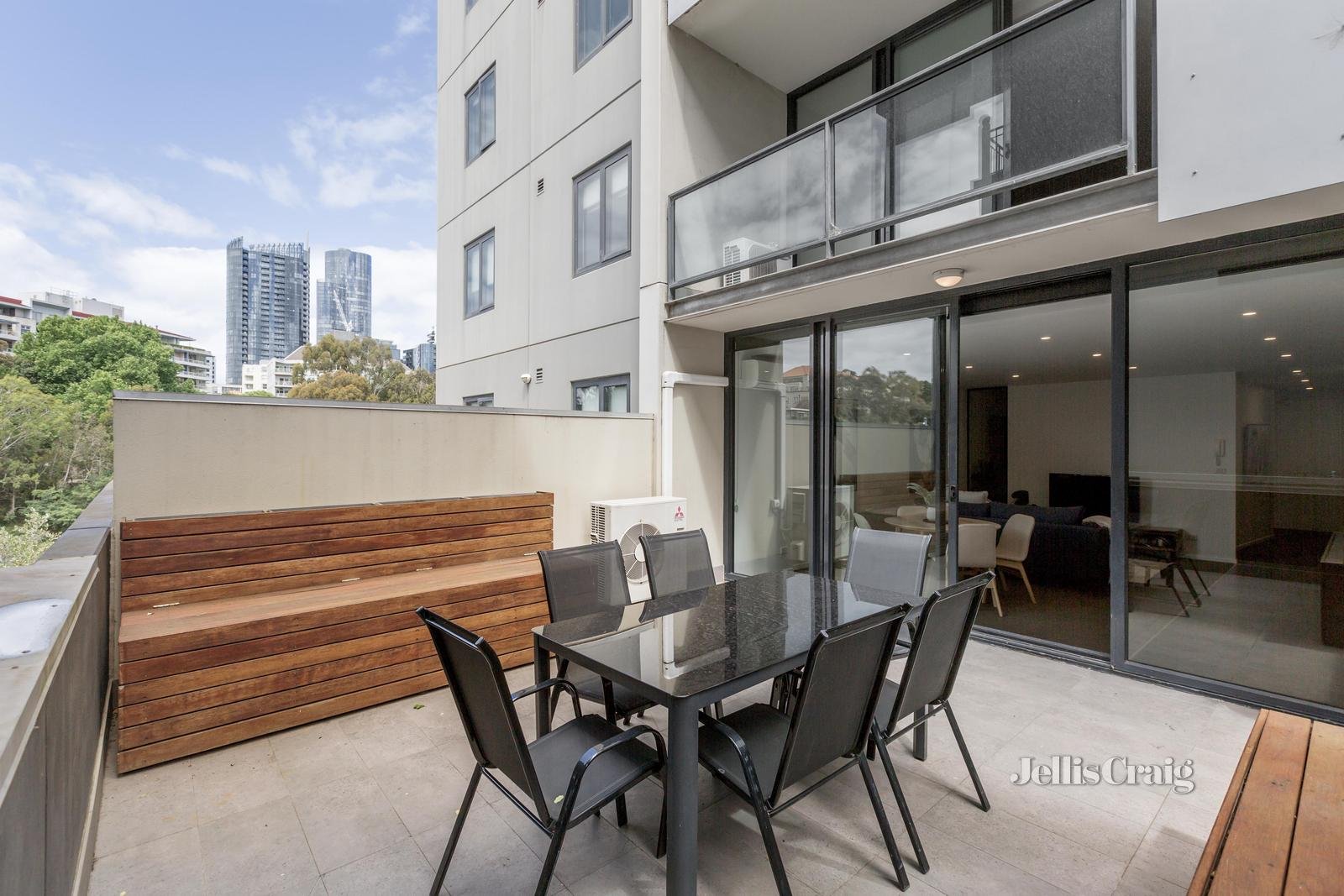 104/8 Howard Street, Richmond image 2