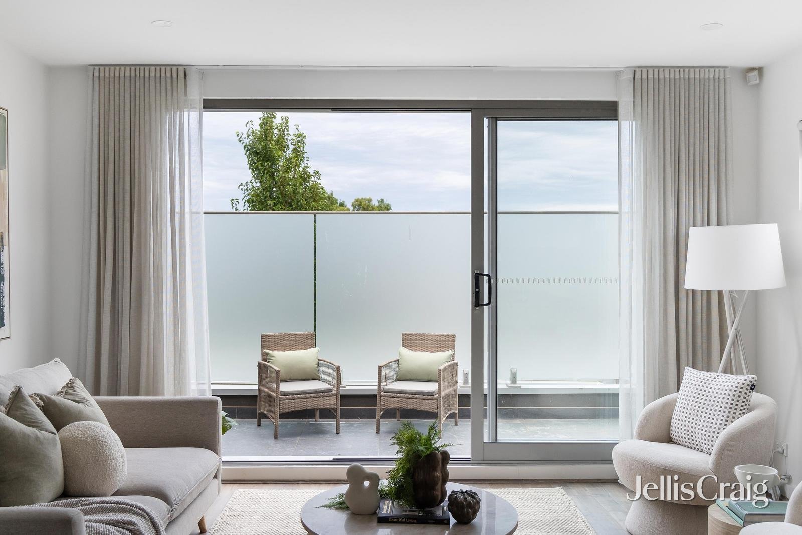 104/86 Truganini Road, Carnegie image 2