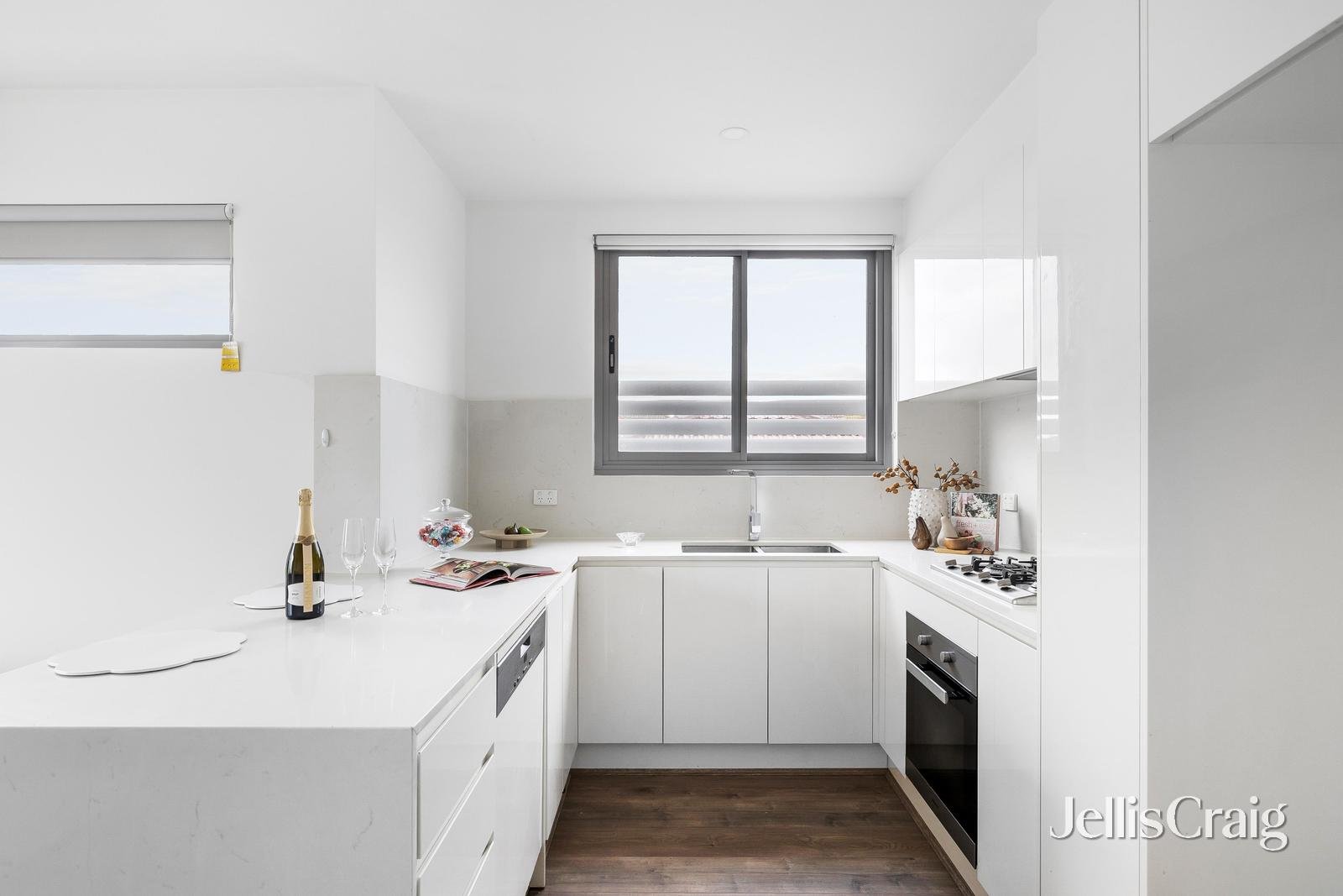 104/86 Truganini Road, Carnegie image 5