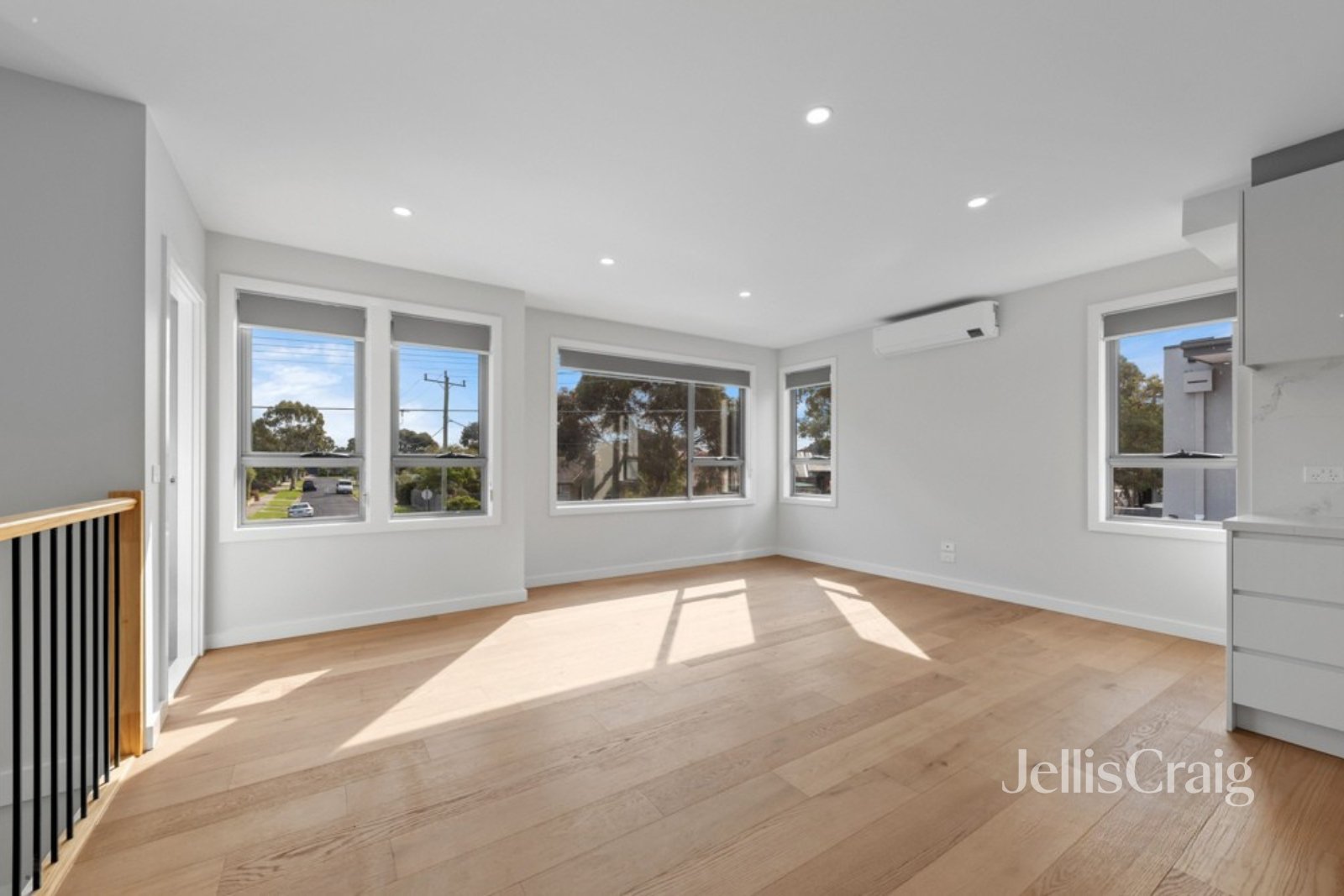 10/498-500 Waterdale Road, Heidelberg&nbsp;West image 4
