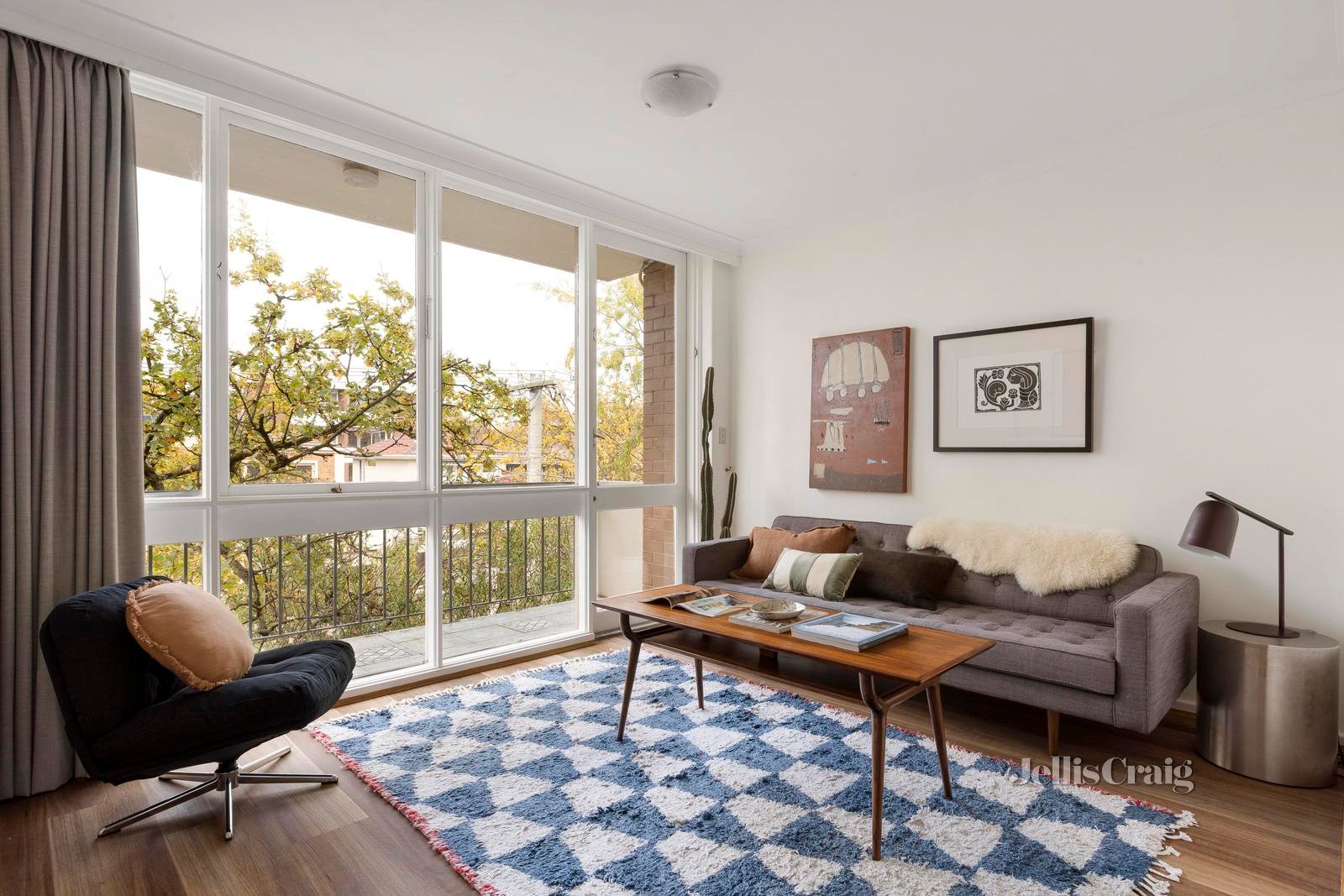 10/49a Denbigh Road, Armadale image 2