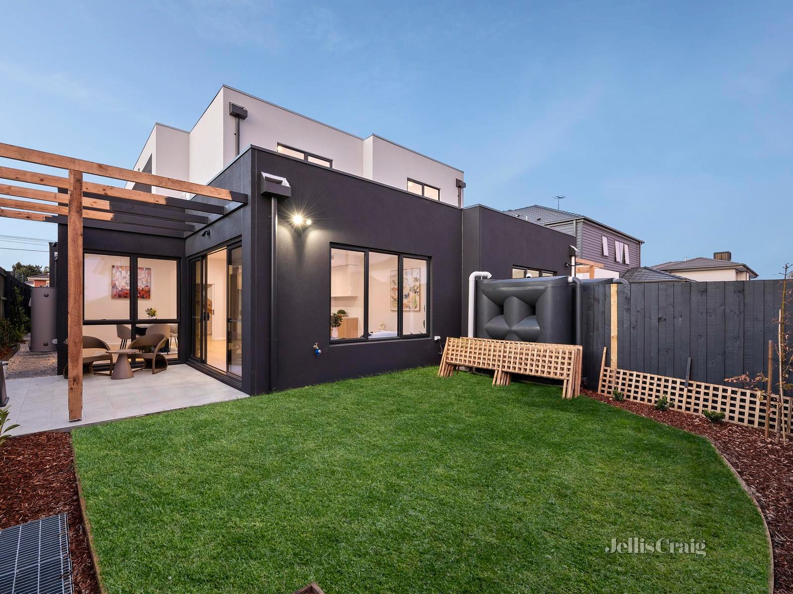 104a Beverley Street, Doncaster East image 8