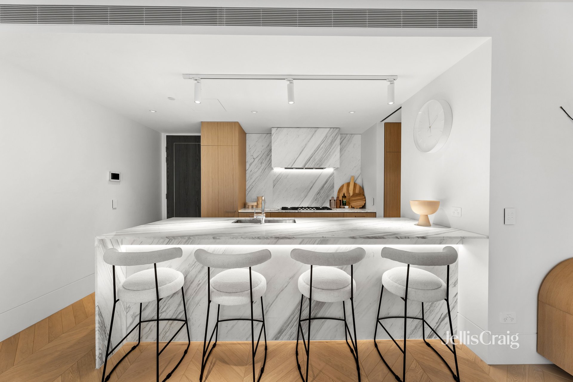 104g/14-16 The Esplanade, St&nbsp;Kilda image 3