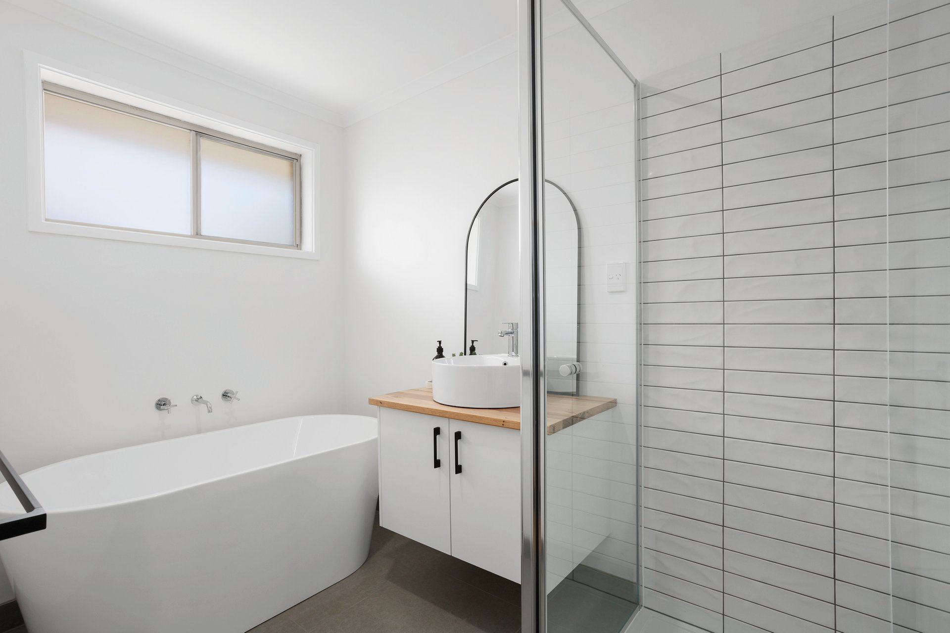 Property Gallery Thumbnail 5