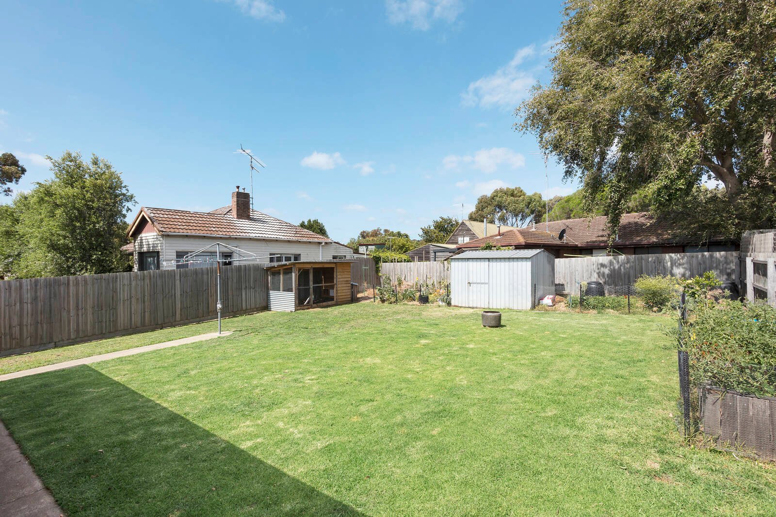 Property Gallery Thumbnail 13