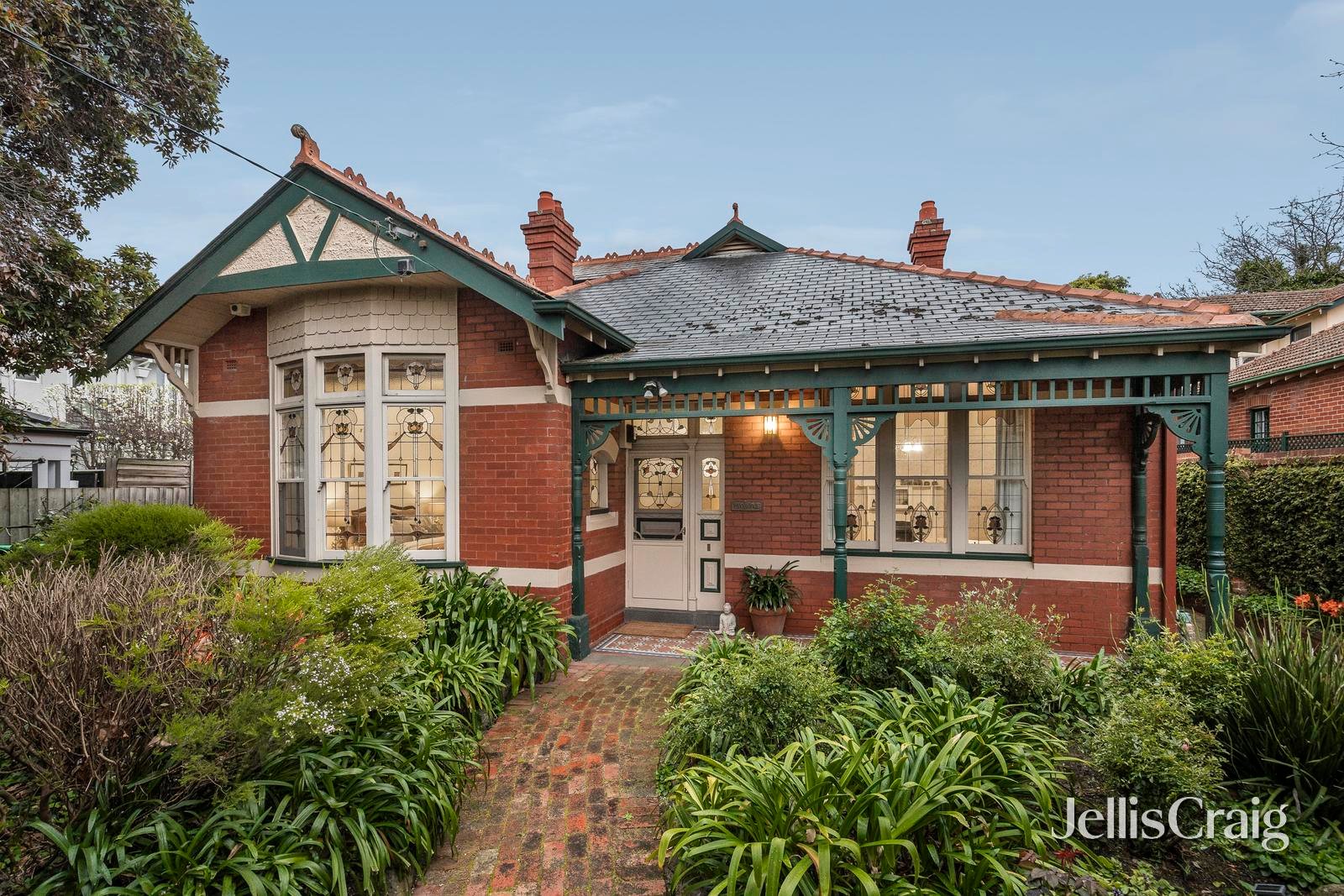 105 Canterbury Road, Canterbury image 1