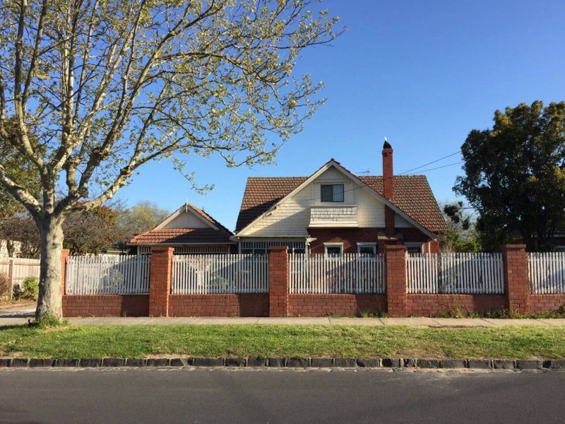 105 Carrington Road, Box Hill image 2