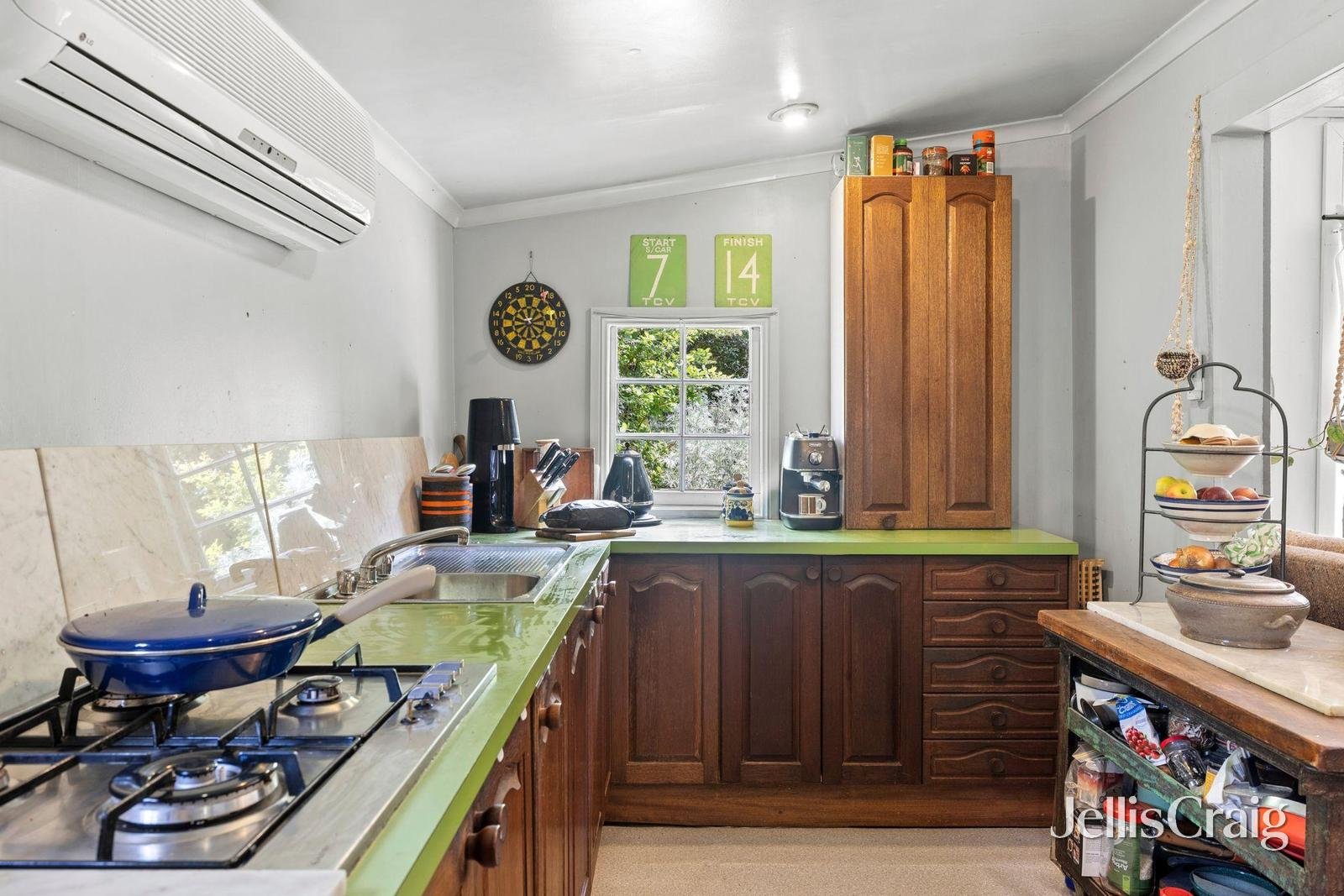 105 Castlemaine Street, Fryerstown image 6