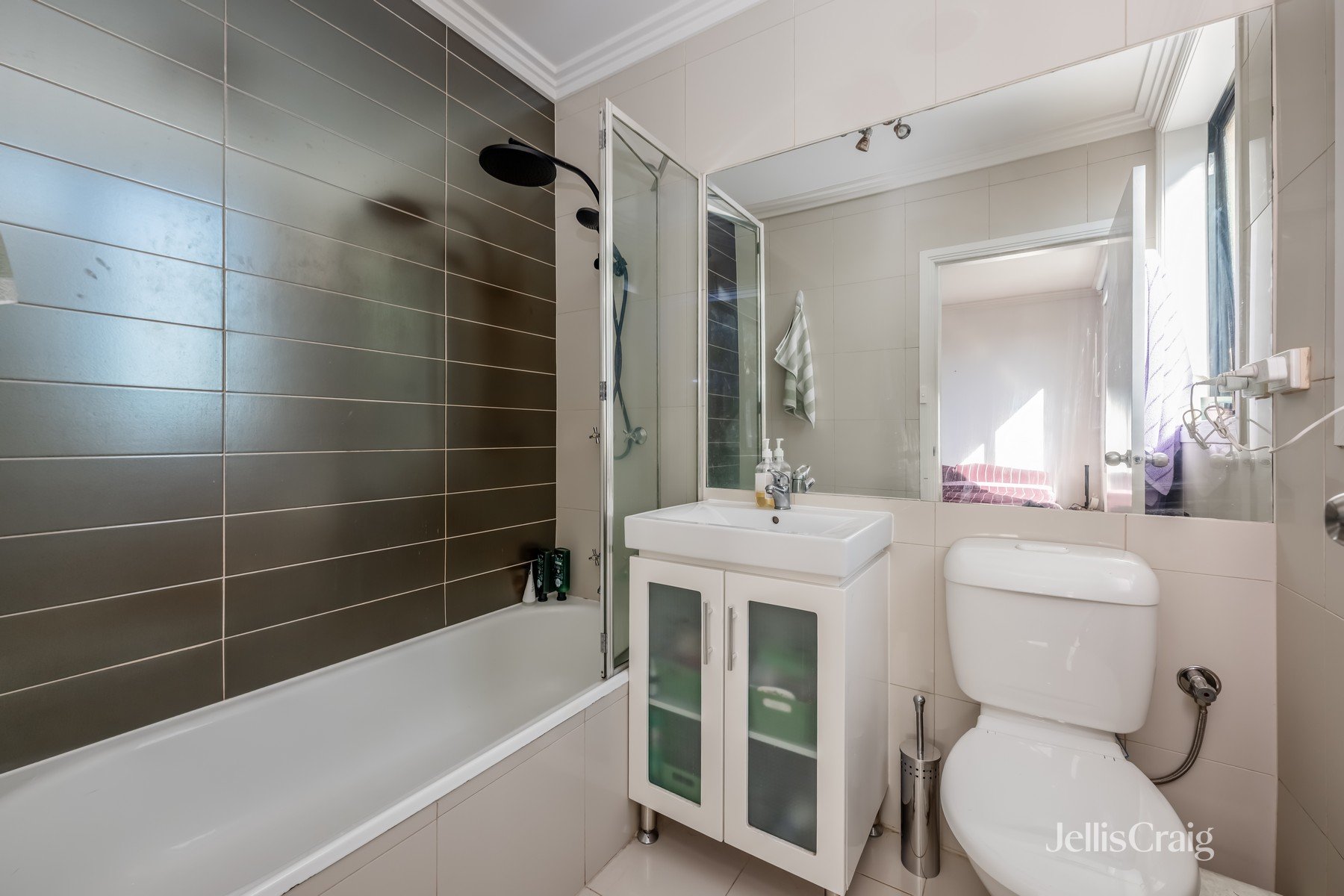 10/5 Emmaline Street, Northcote image 5