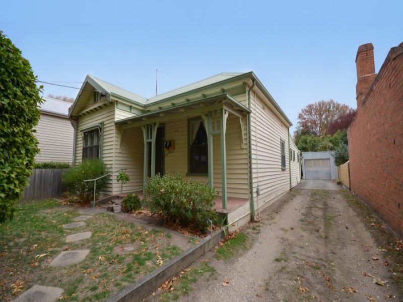 105 Frank Street, Ballarat Central image 1