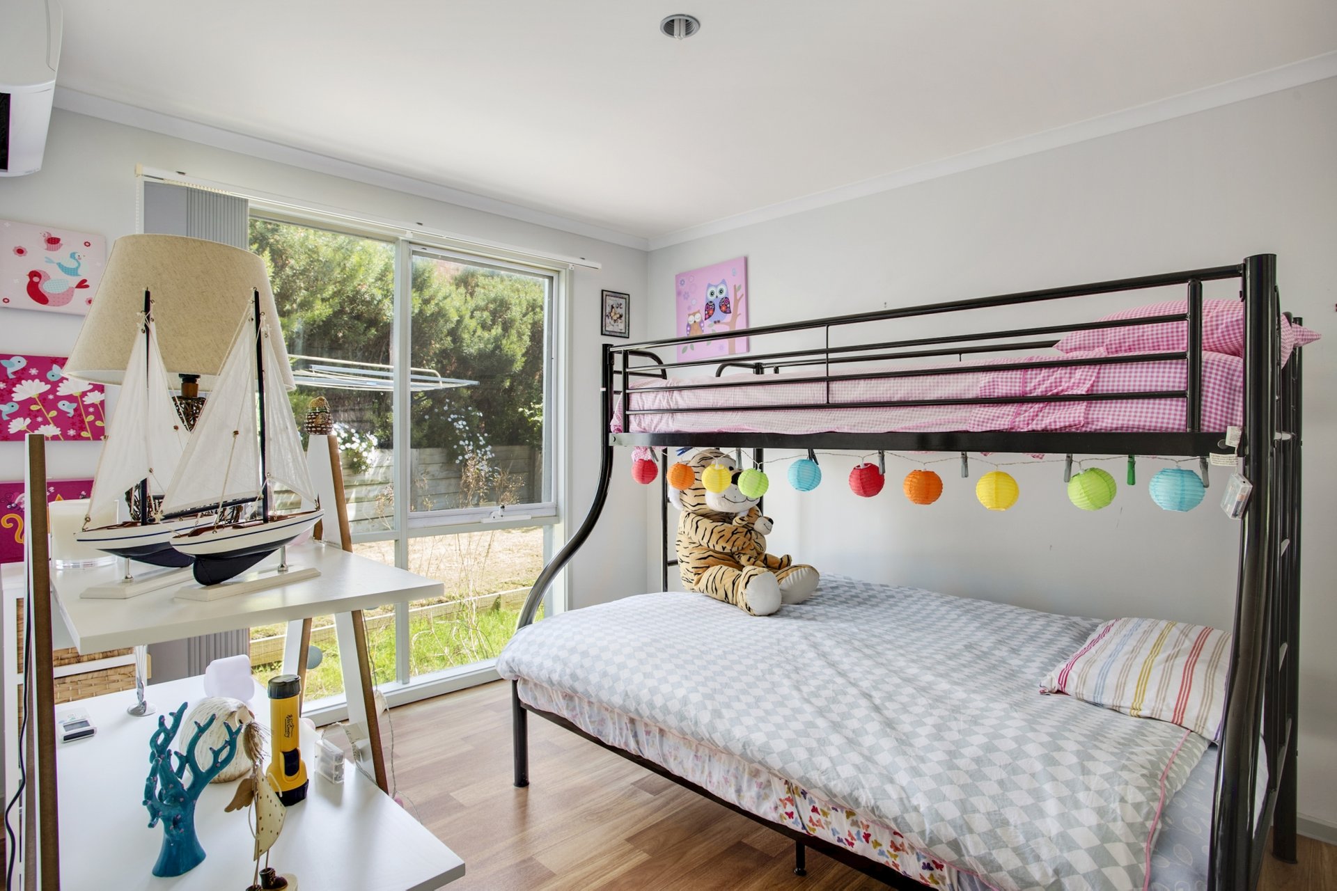 Property Gallery Thumbnail 12