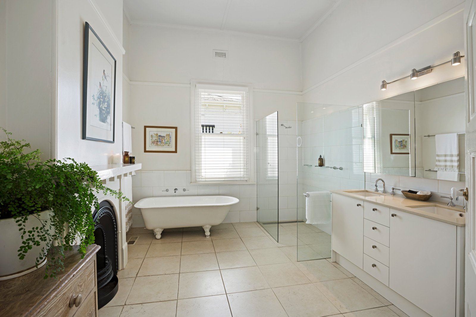 105 Manning Road, Malvern East image 6