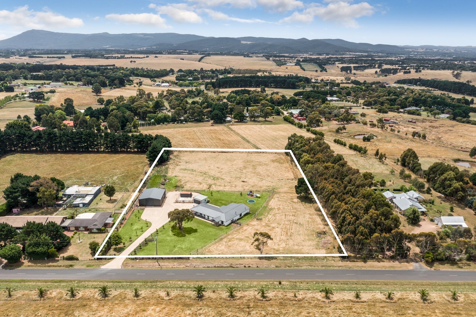 Property Gallery - Main Image