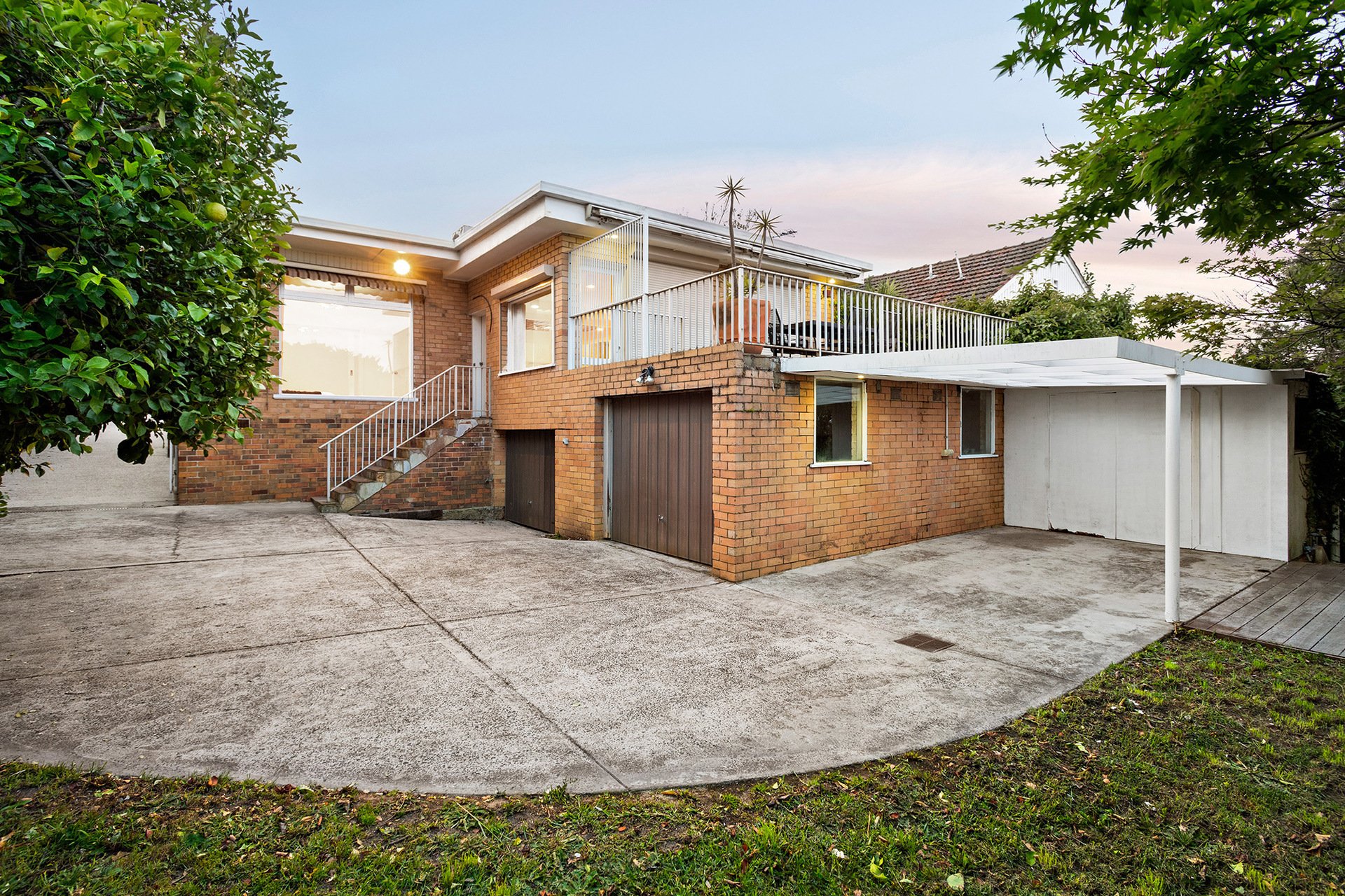 105 Mountain View Road, Balwyn&nbsp;North image 3