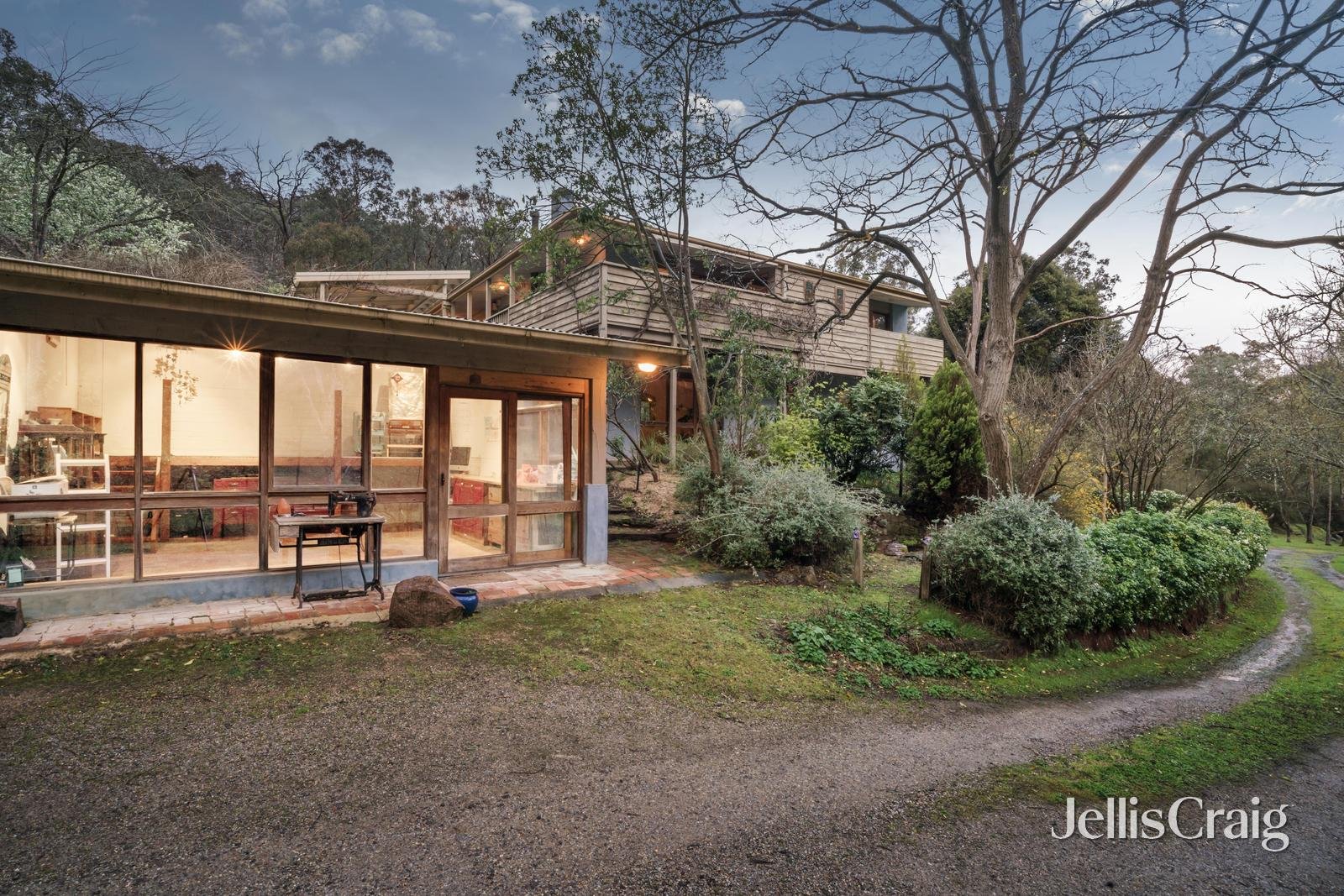 105 Overbank Road, Eltham image 16