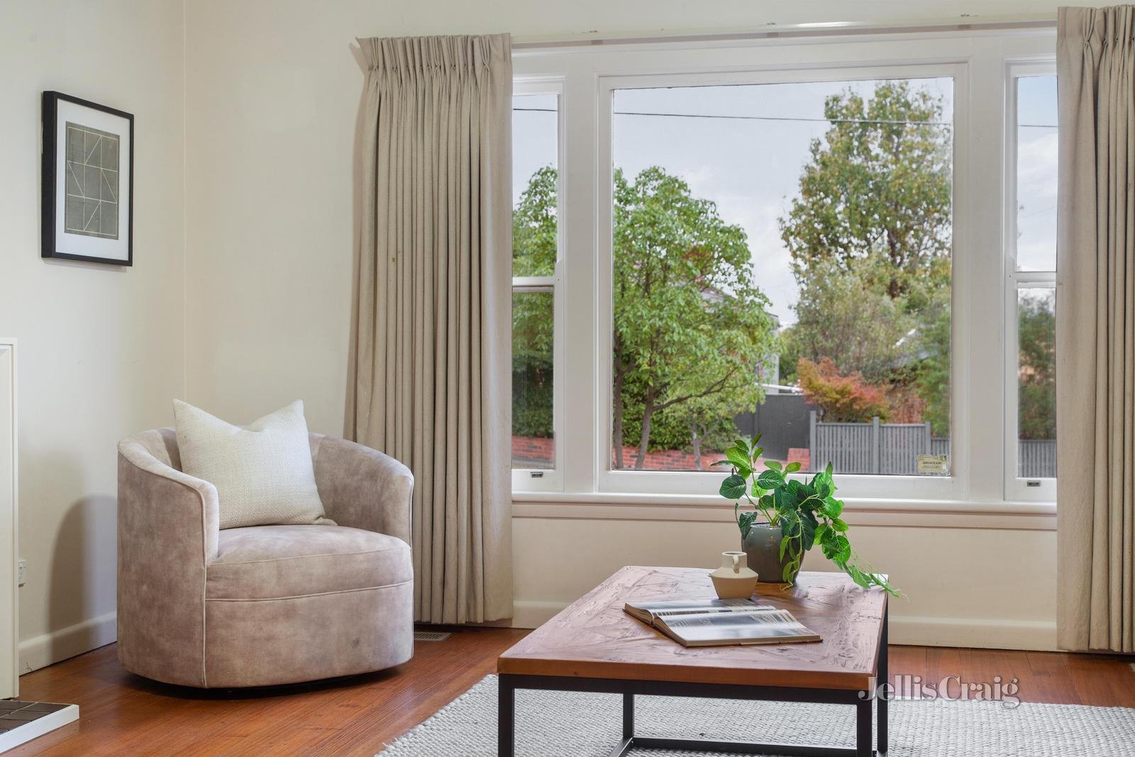 105 Rostrevor Parade, Mont Albert North image 10