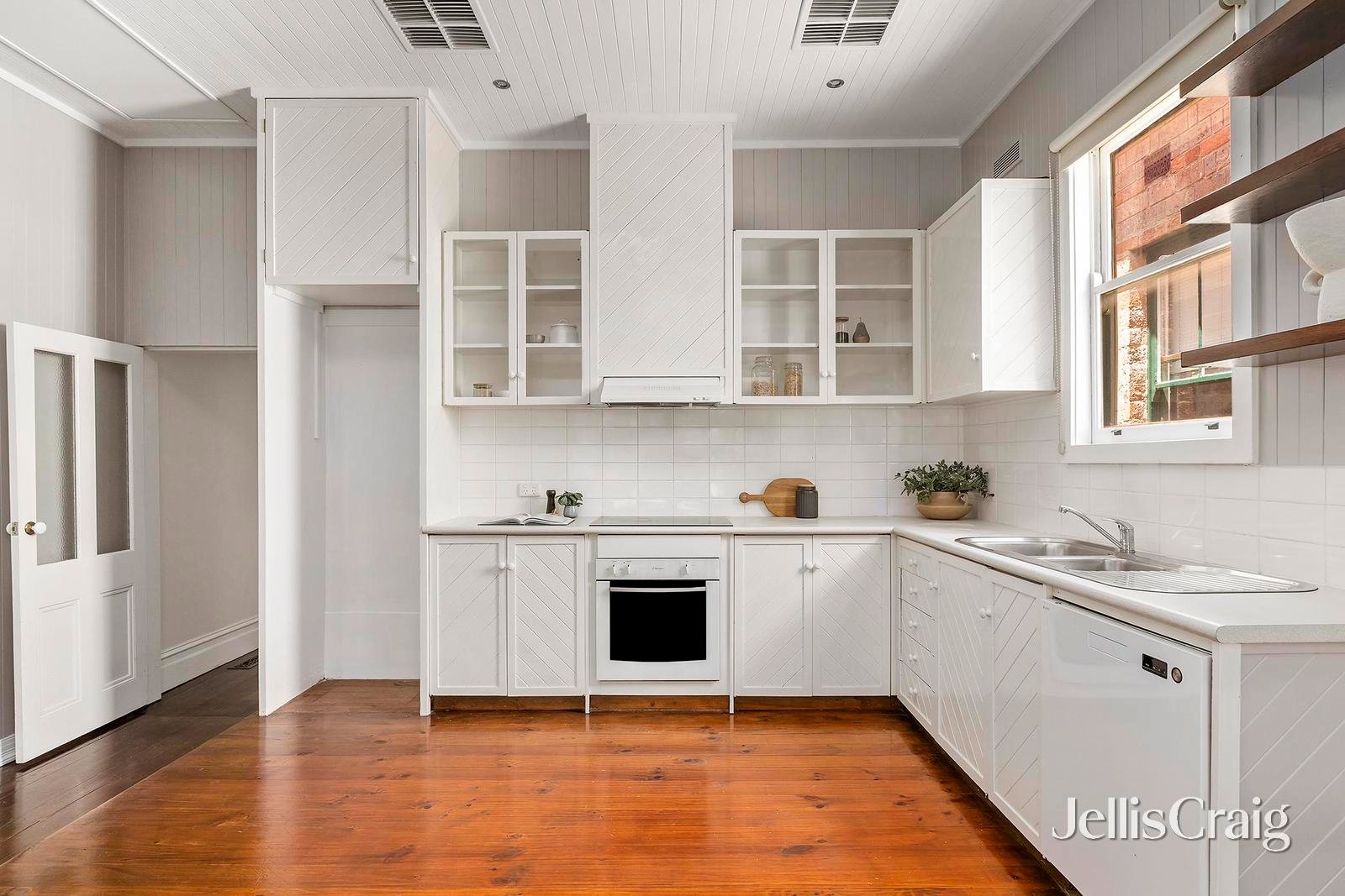 105 Shields Street, Flemington image 4