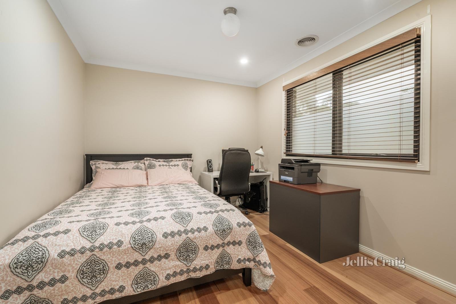 105 Springvale Road, Glen Waverley image 16