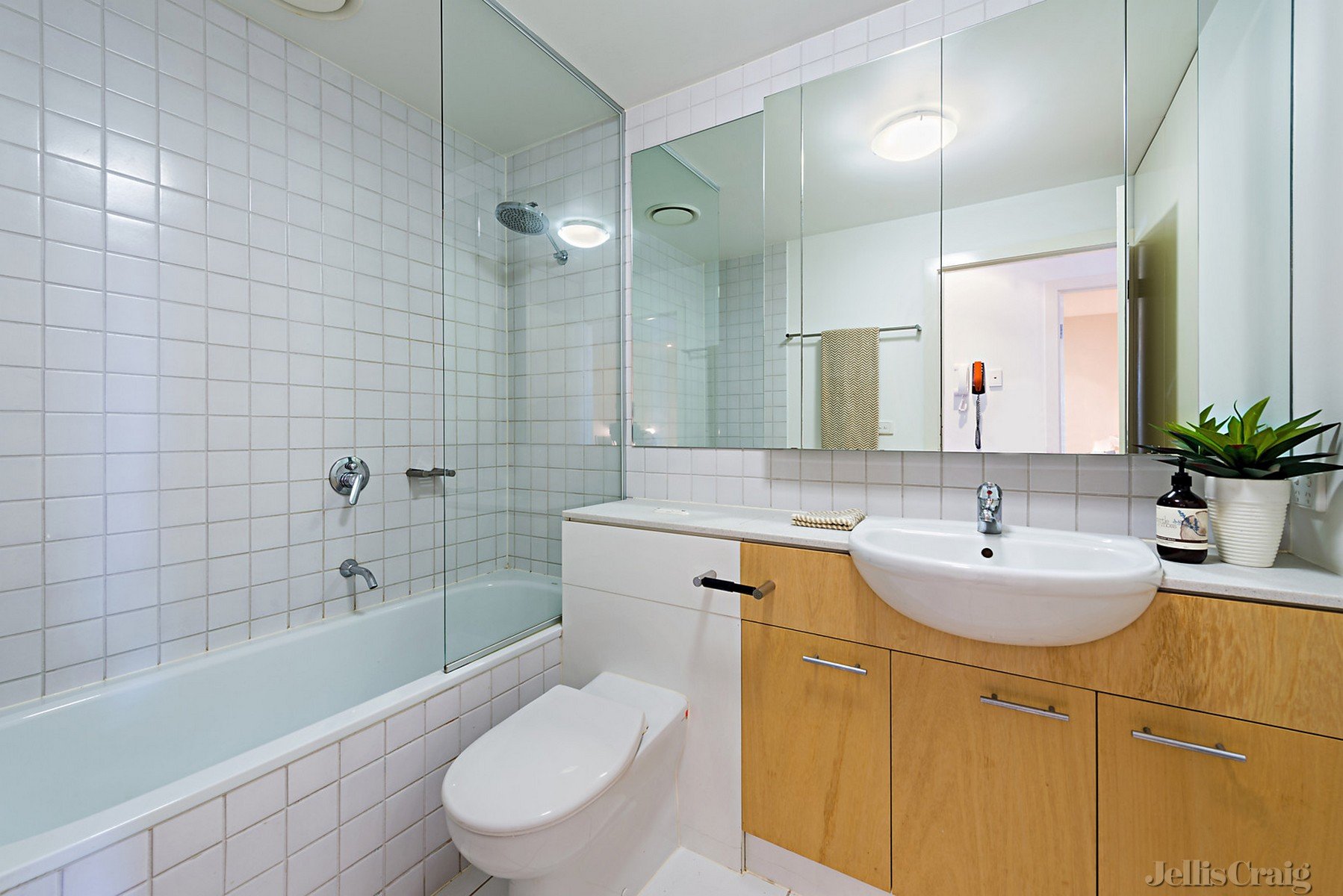 10/5 St David Street, Fitzroy image 6