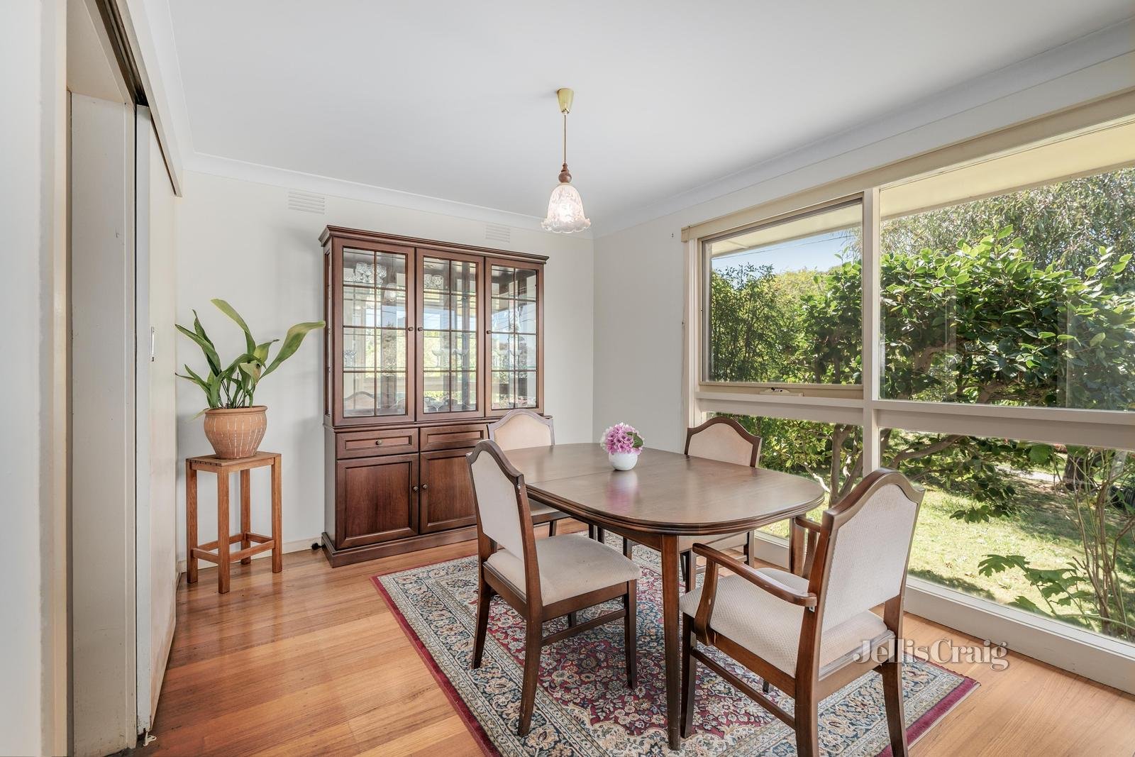 105 View Mount Road, Glen Waverley image 4