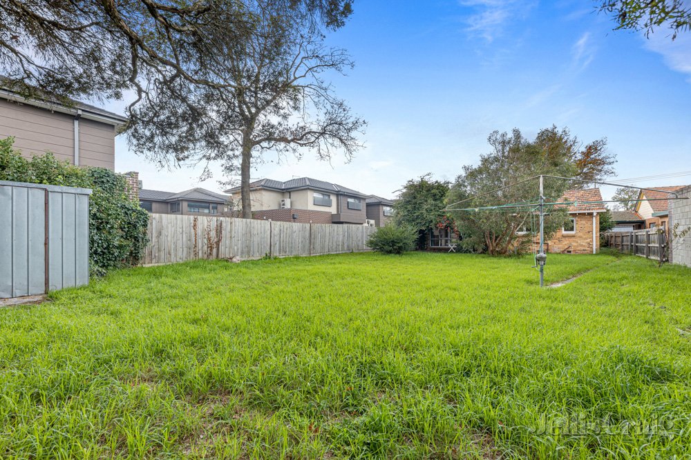 105 Waiora Road, Heidelberg Heights image 8