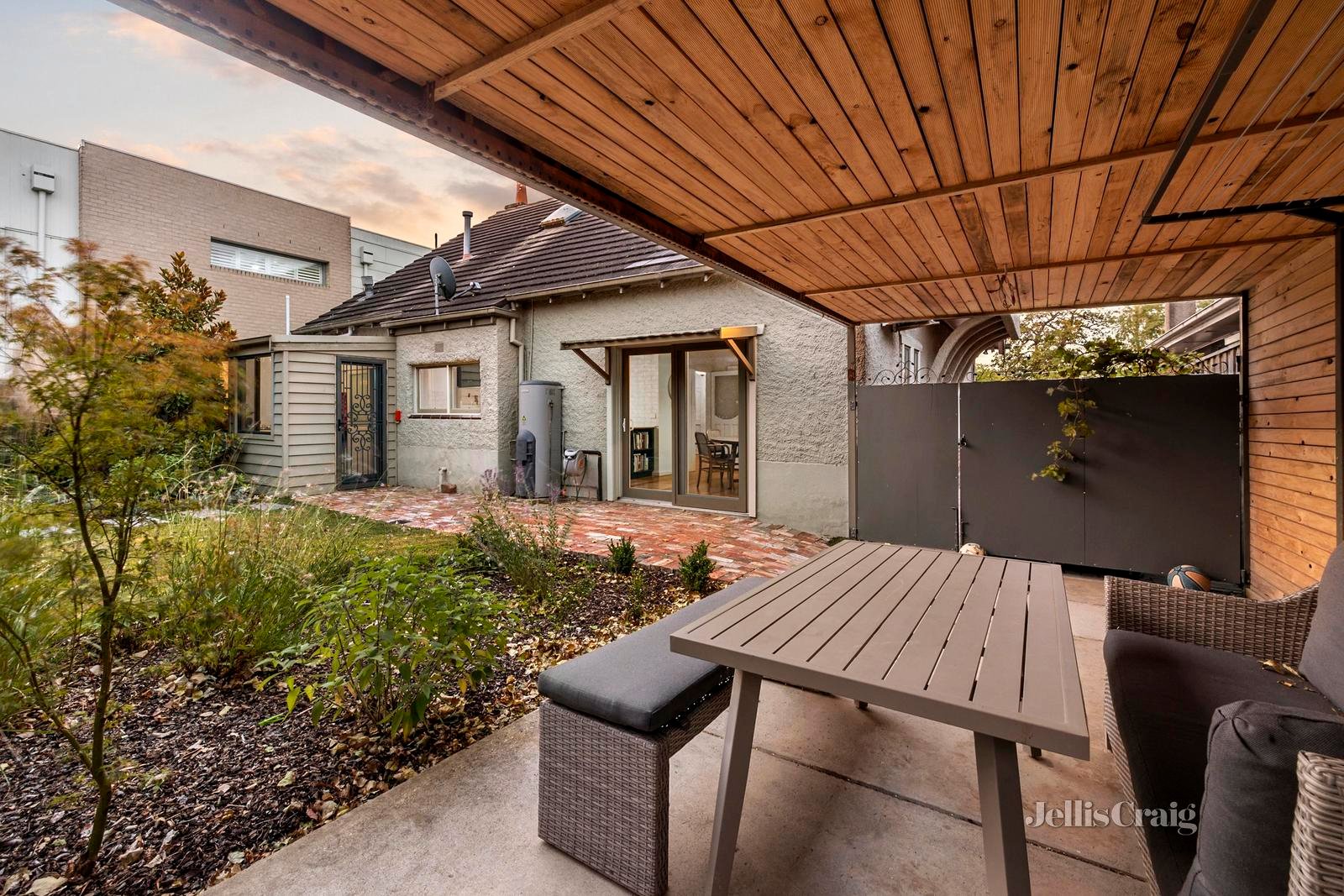 105 Wendouree Parade, Lake Wendouree image 10