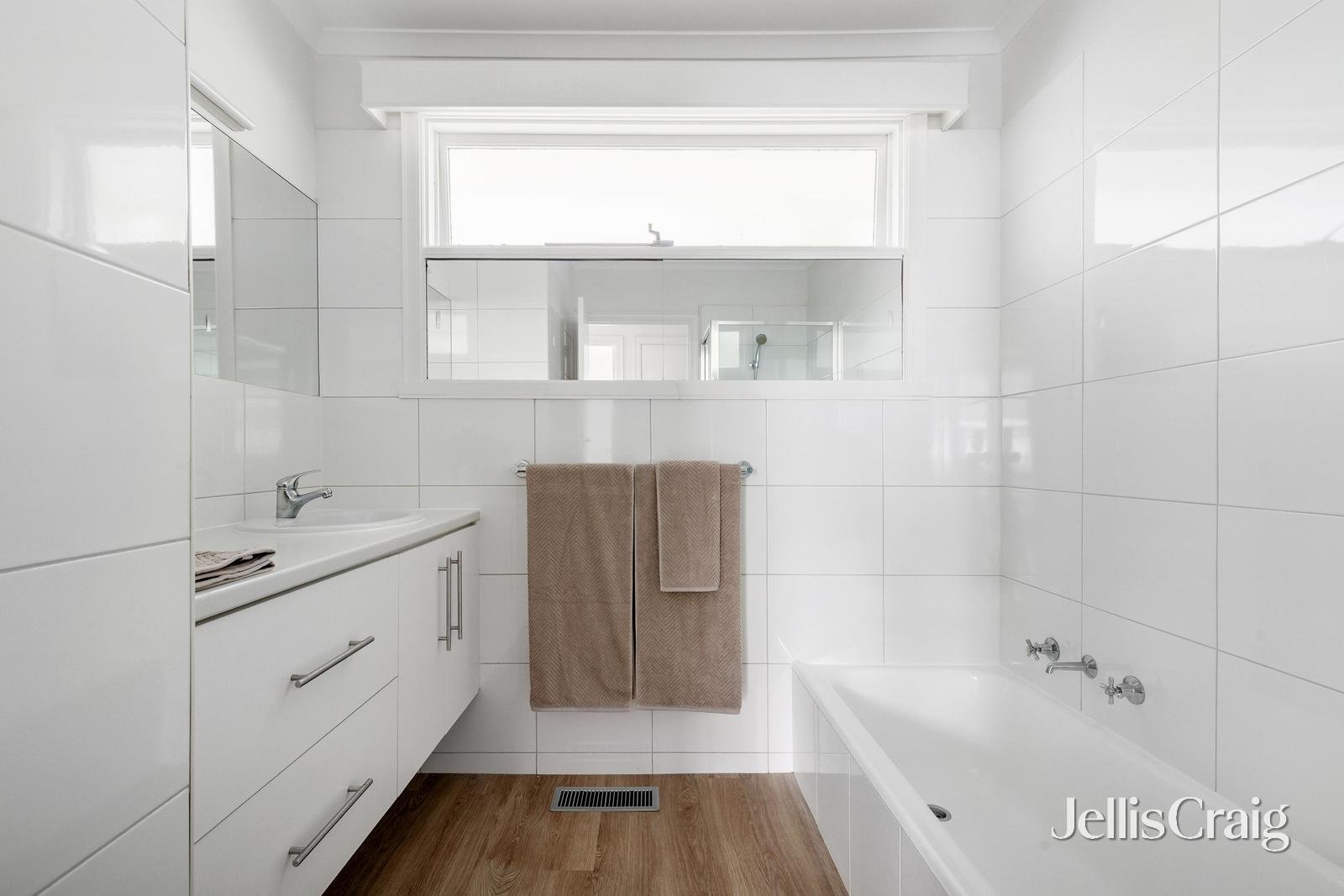 10/50 Grant Street, Malvern East image 7