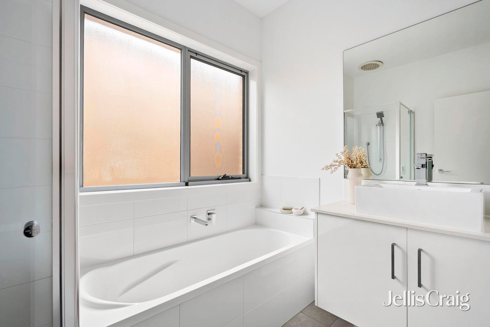 10/51 Green Island Avenue, Mount&nbsp;Martha image 9