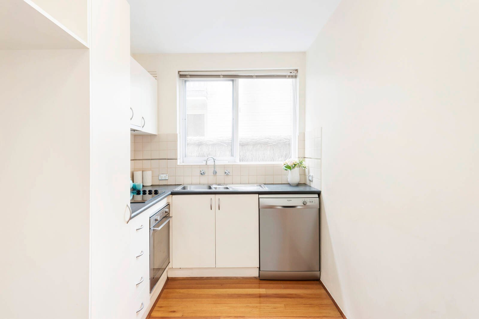 Property Gallery Thumbnail 4