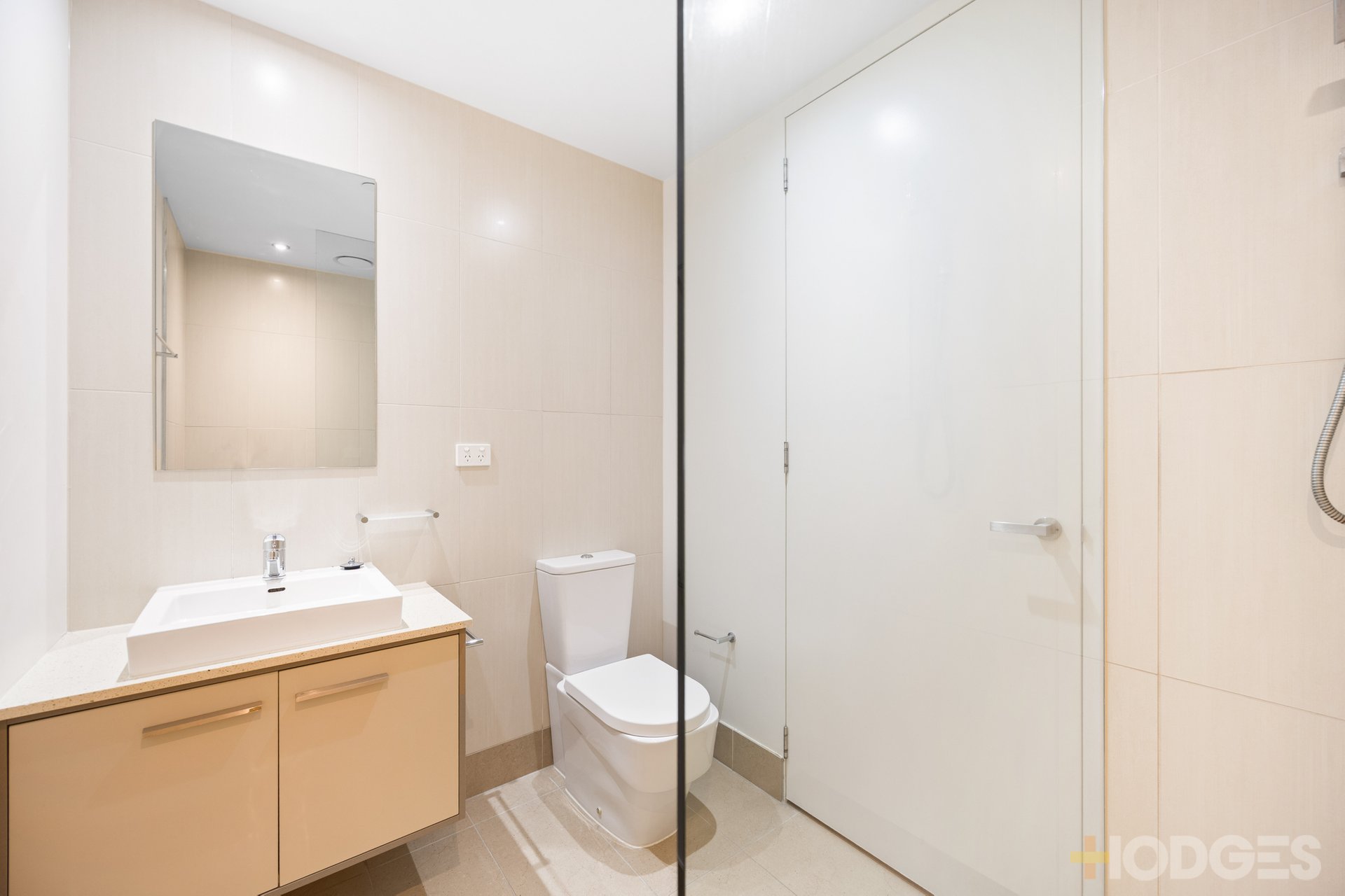 105 / 100 Western Beach Road Geelong