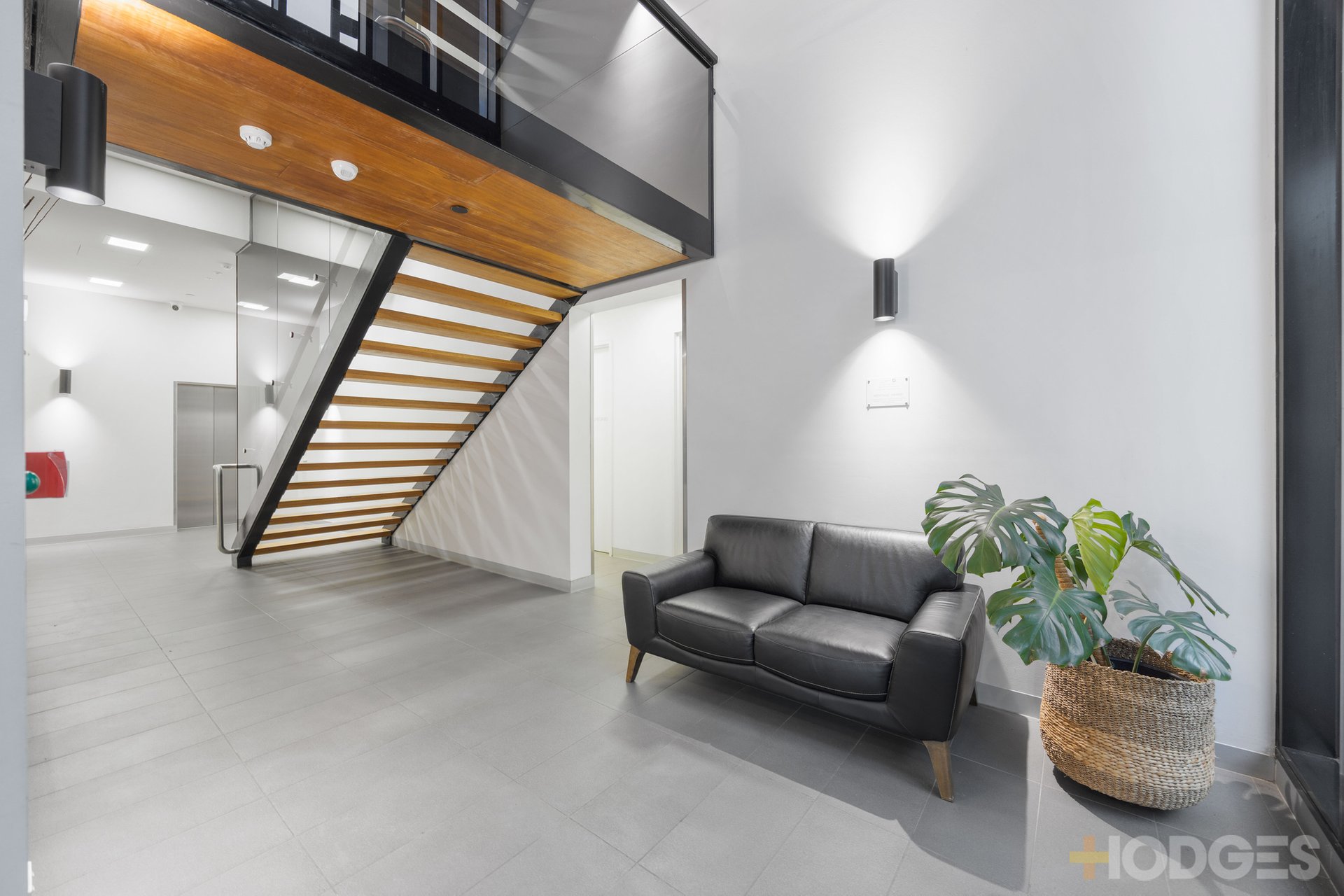 105 / 100 Western Beach Road Geelong