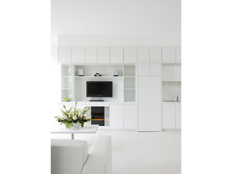 105/153B High Street, Prahran image 2