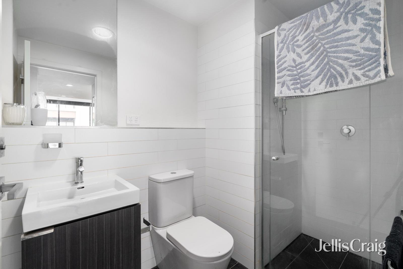 105/16 Copernicus Crescent, Bundoora image 5