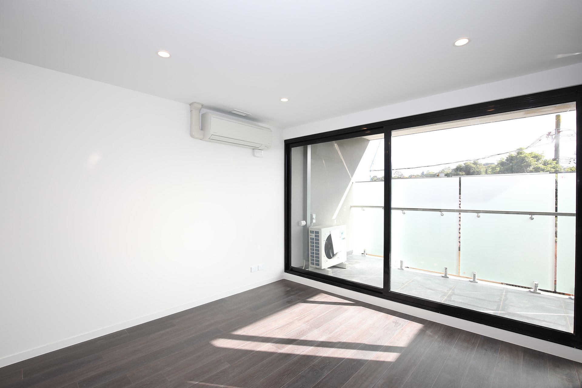 105/2-4 Churchill Street, Ringwood image 3