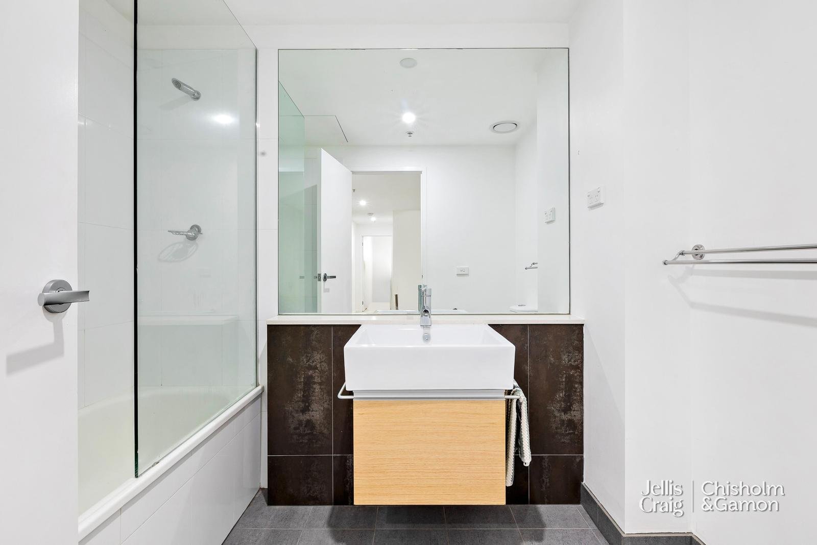 105/216 Rouse Street, Port Melbourne image 8