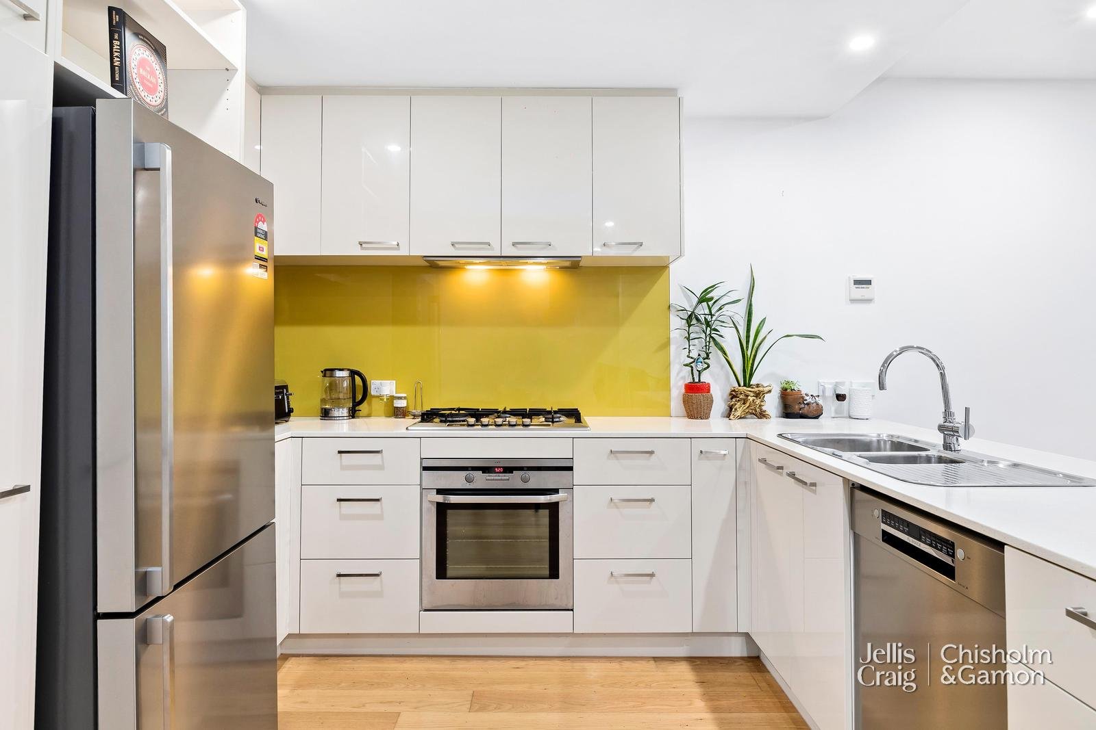 105/216 Rouse Street, Port Melbourne image 5