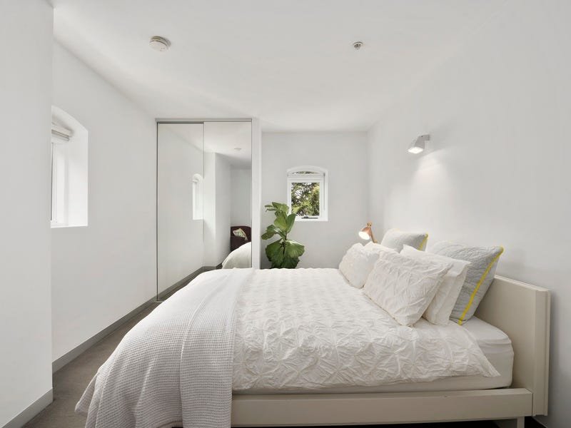 105/25 Pickles Street, Port Melbourne image 4