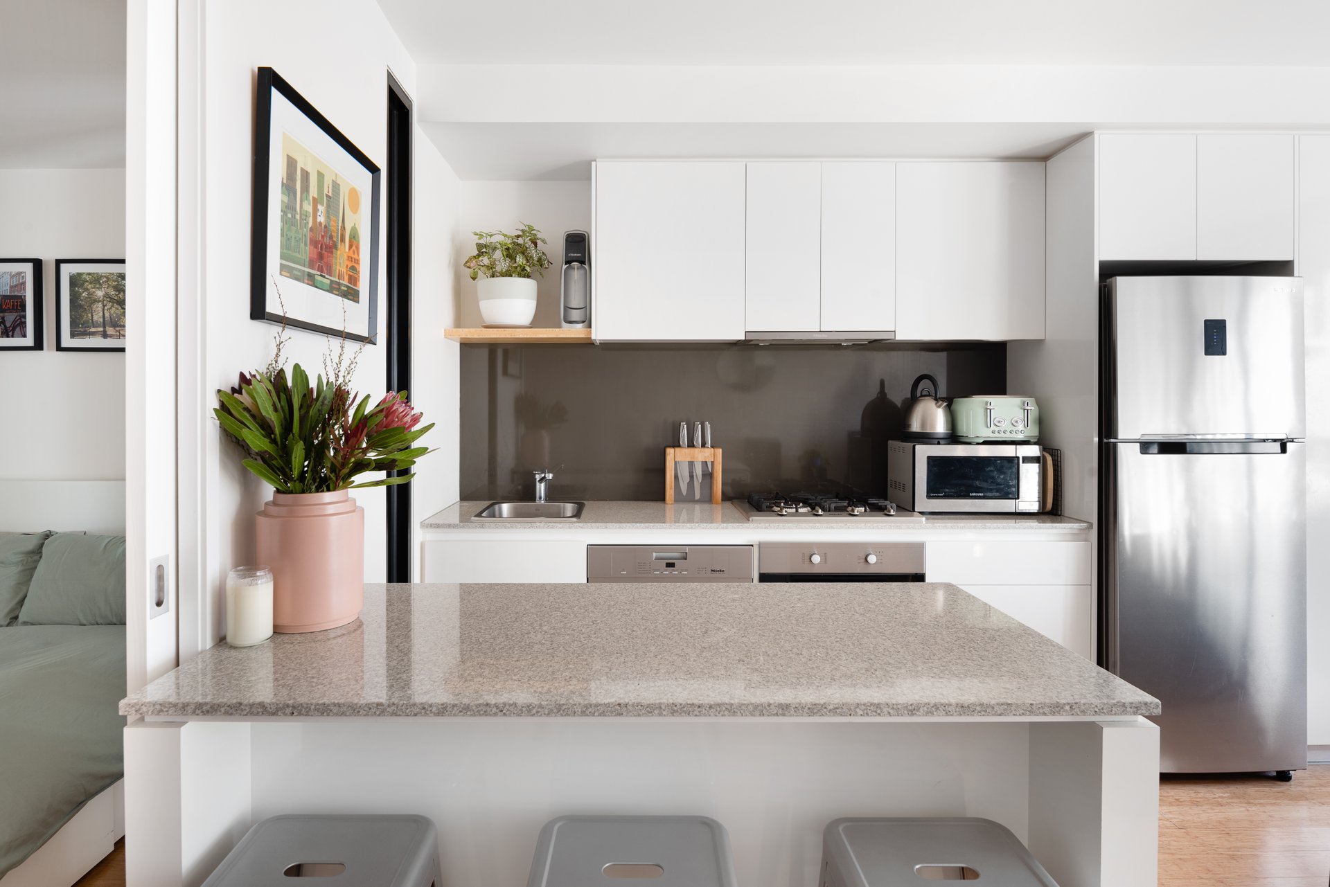 105/26 Merri Parade, Northcote image 1