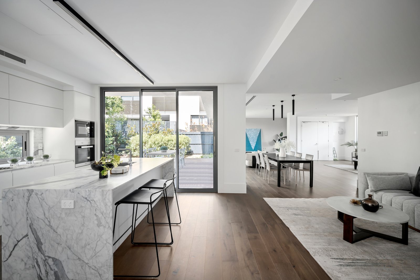 Property Gallery - Main Image