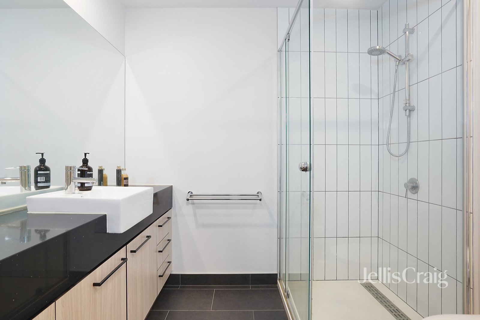 105/48 Oleander Drive, Mill&nbsp;Park image 5