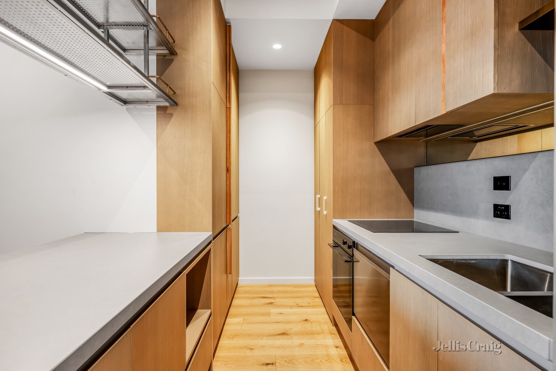 105/5 High Street Close, Northcote image 2