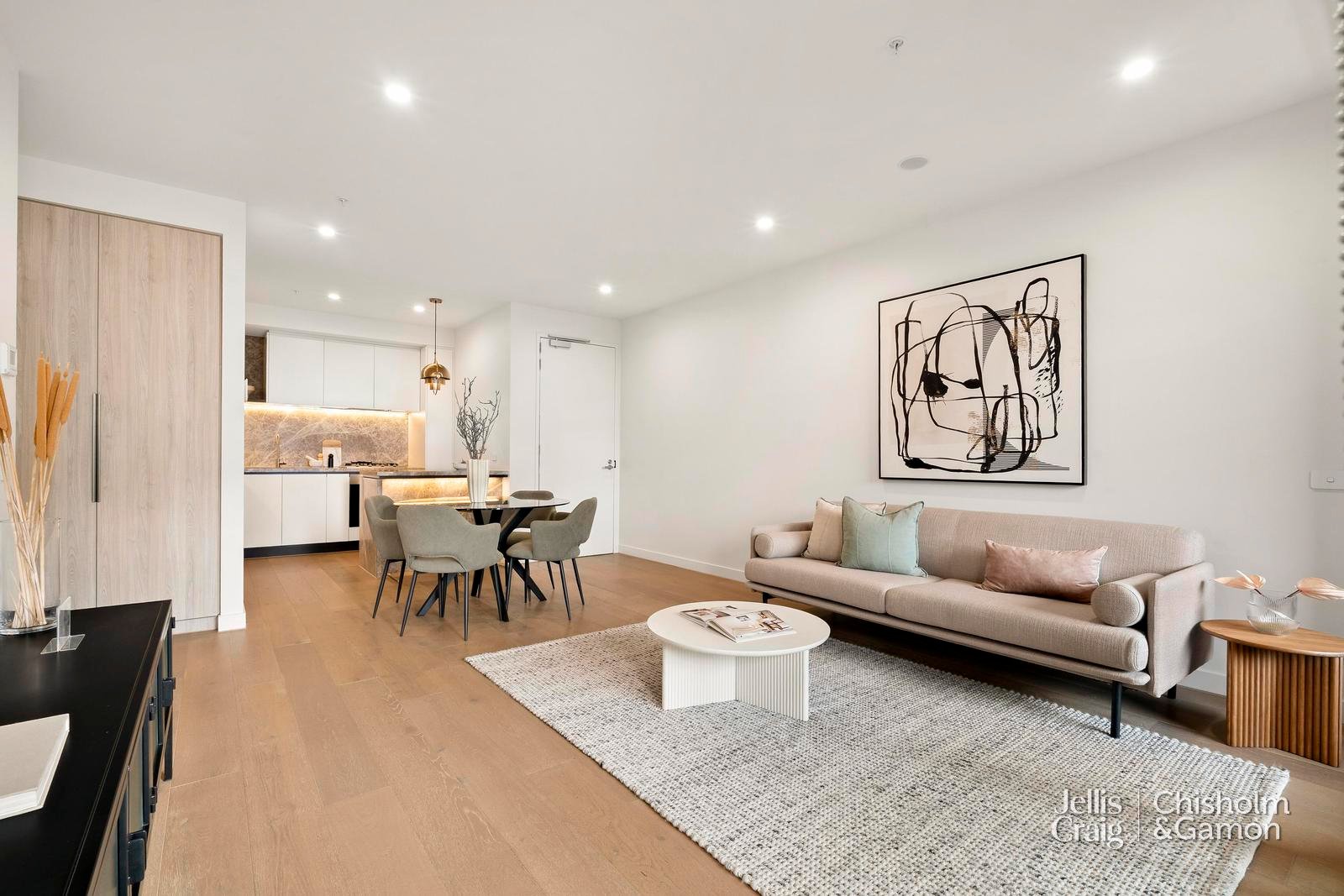 105/538 Burwood Road, Hawthorn image 2