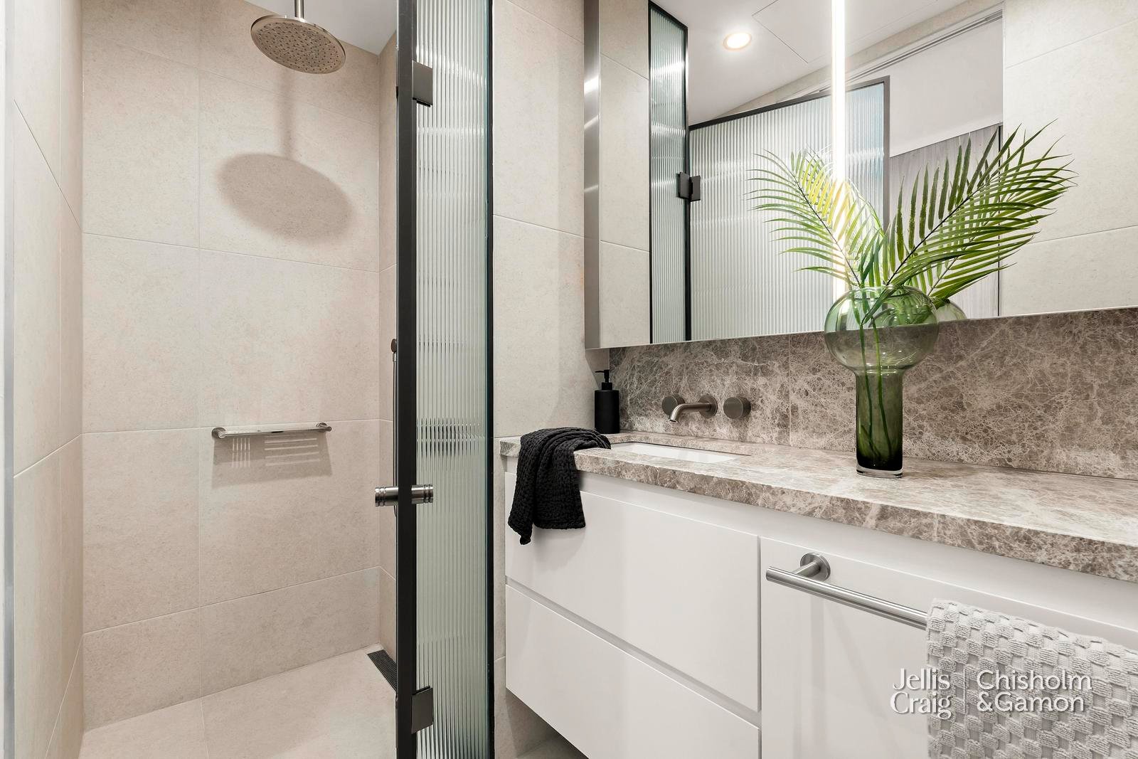 105/538 Burwood Road, Hawthorn image 11