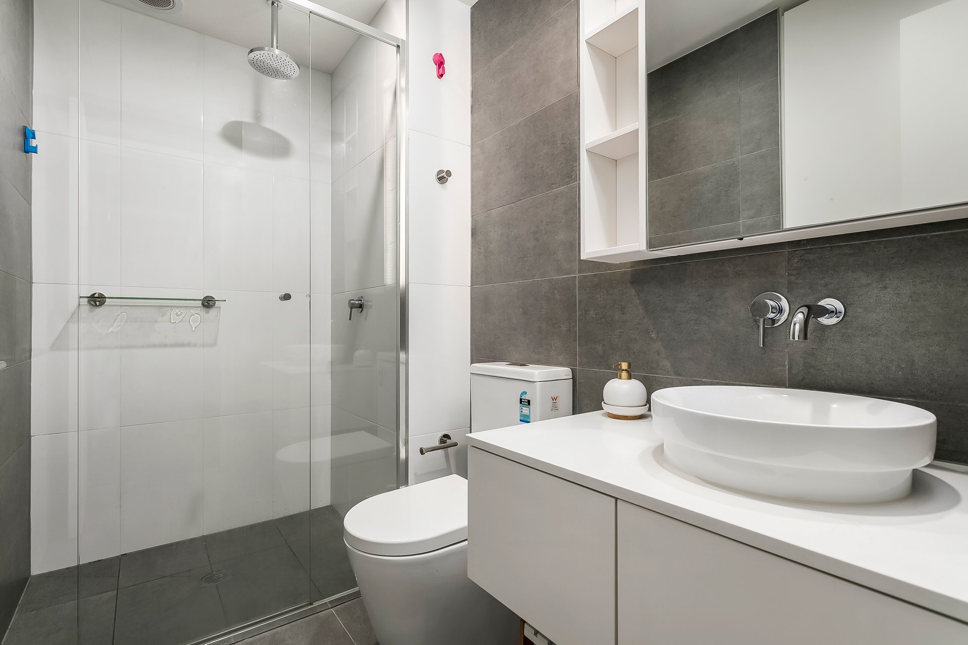 Property Gallery Thumbnail 3