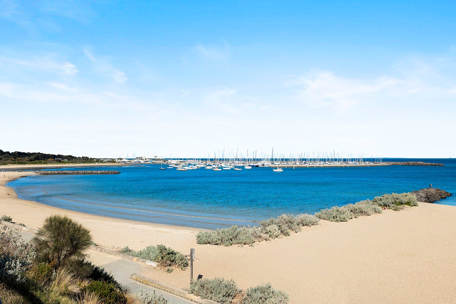 10 / 56 Beach Road Hampton