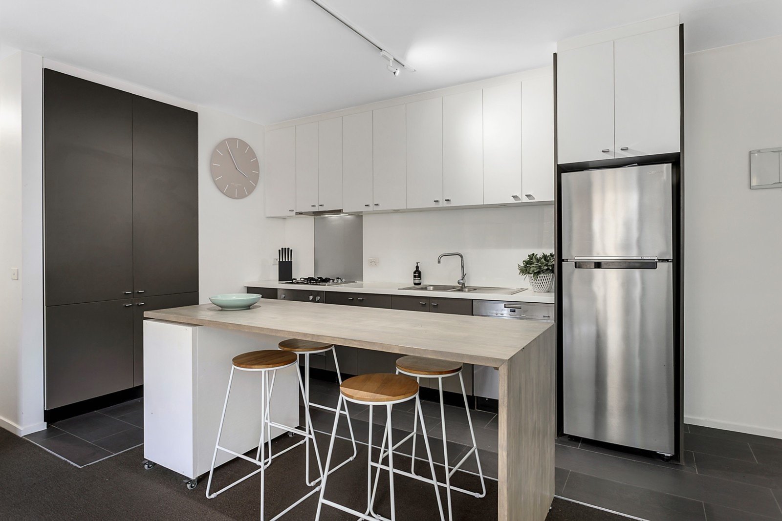 10/56 Princess Street, Kew image 2