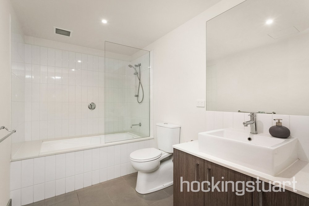 105/766 Whitehorse Road, Mont&nbsp;Albert image 7