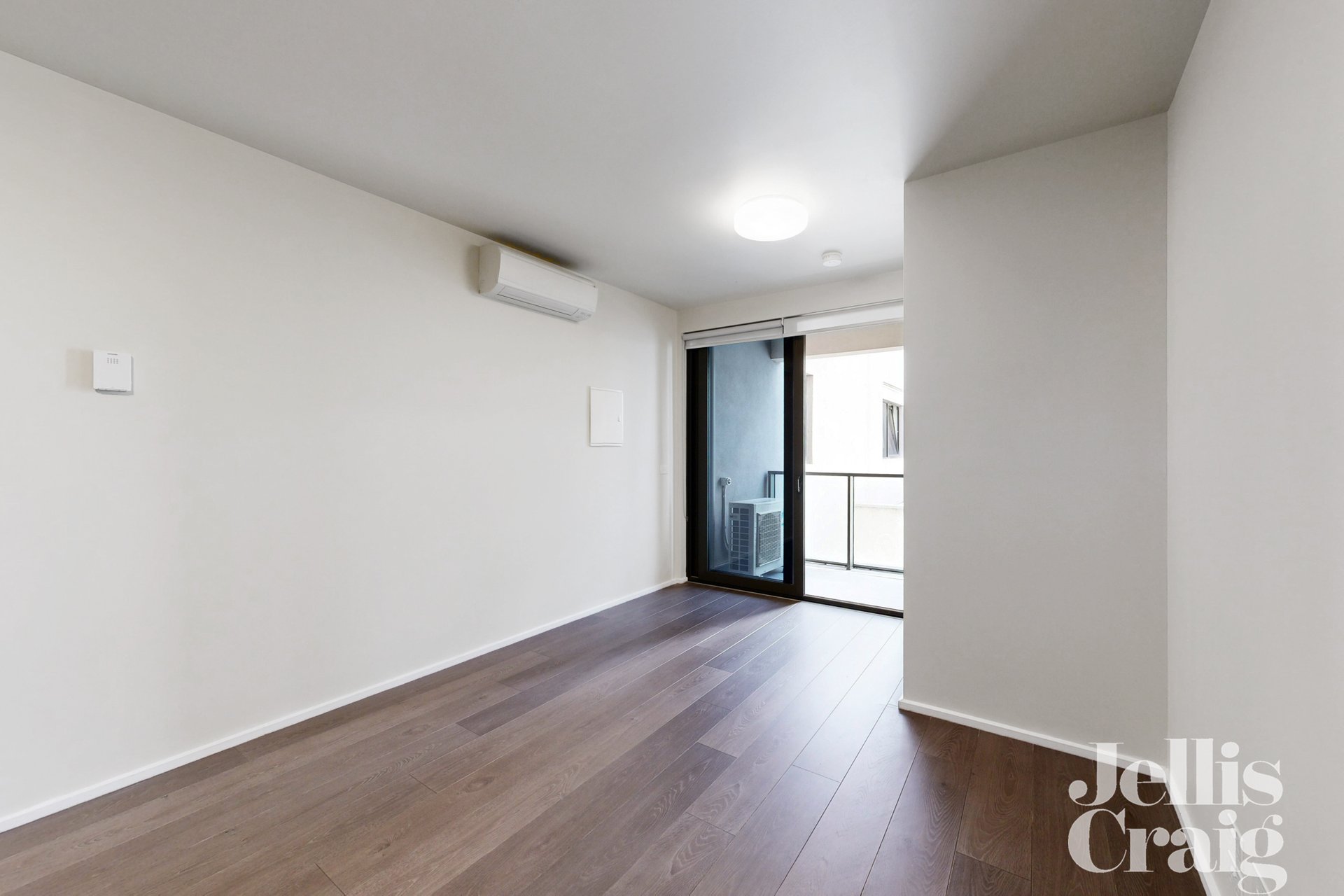 105/77 Galada Avenue, Parkville image 4