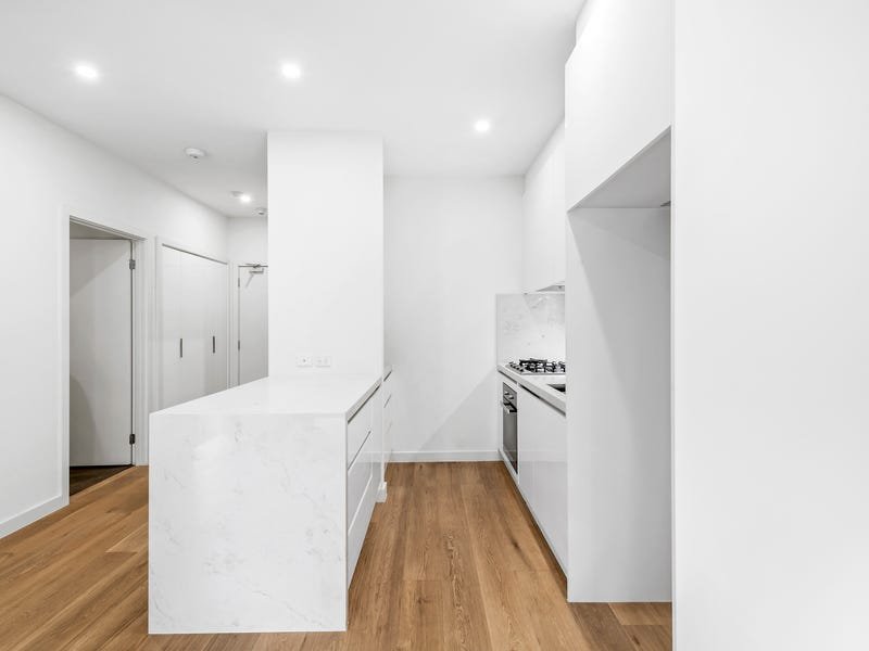 Property Gallery Thumbnail 3