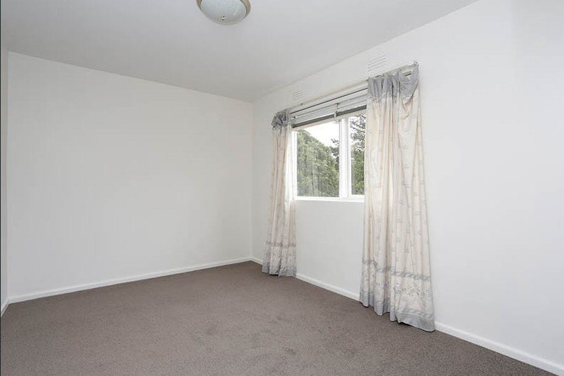 10/583 Glenferrie Road, Hawthorn image 5